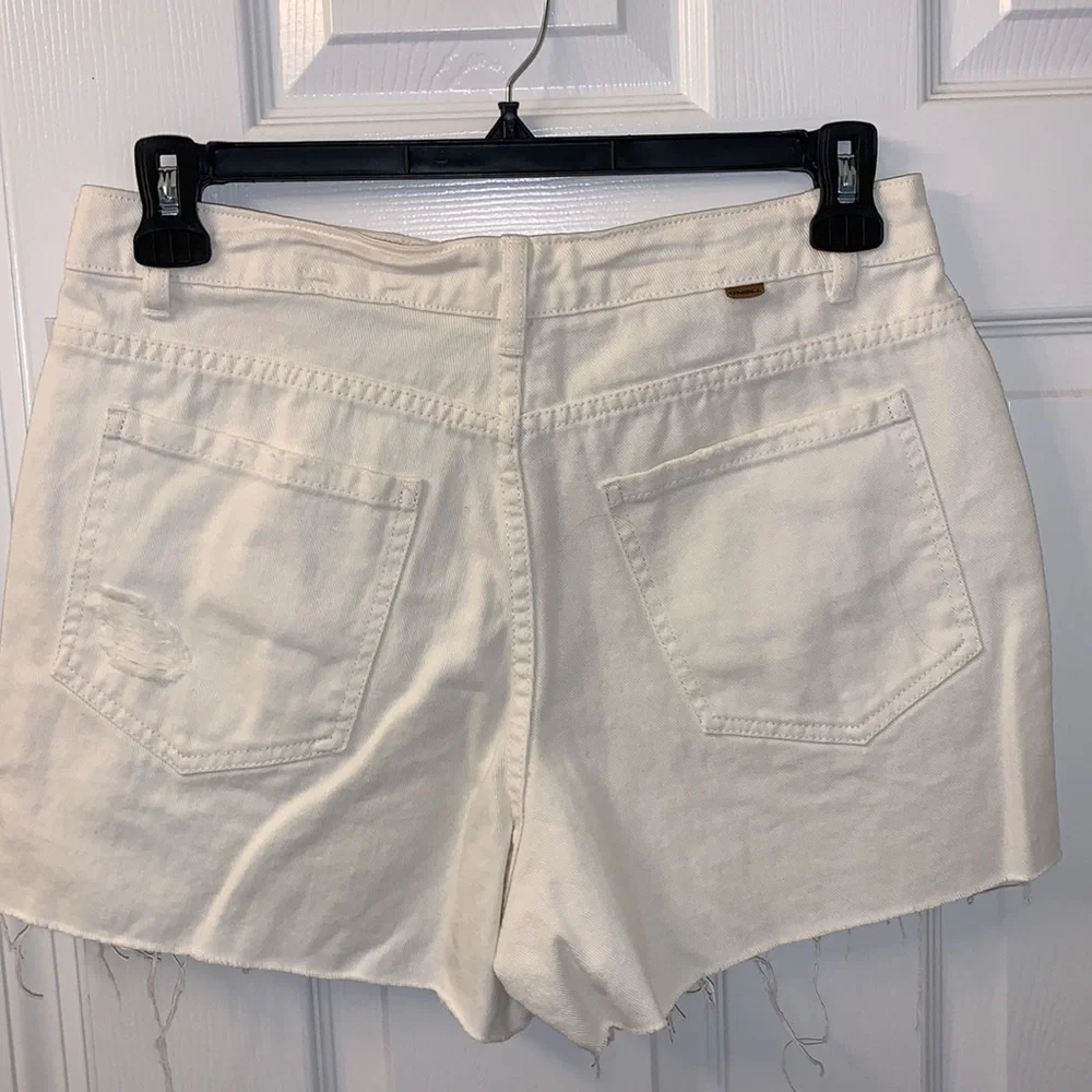 O'Neill Angus Bone Distressed Cutoff Shorts NWT Size 31 Coastal Beach